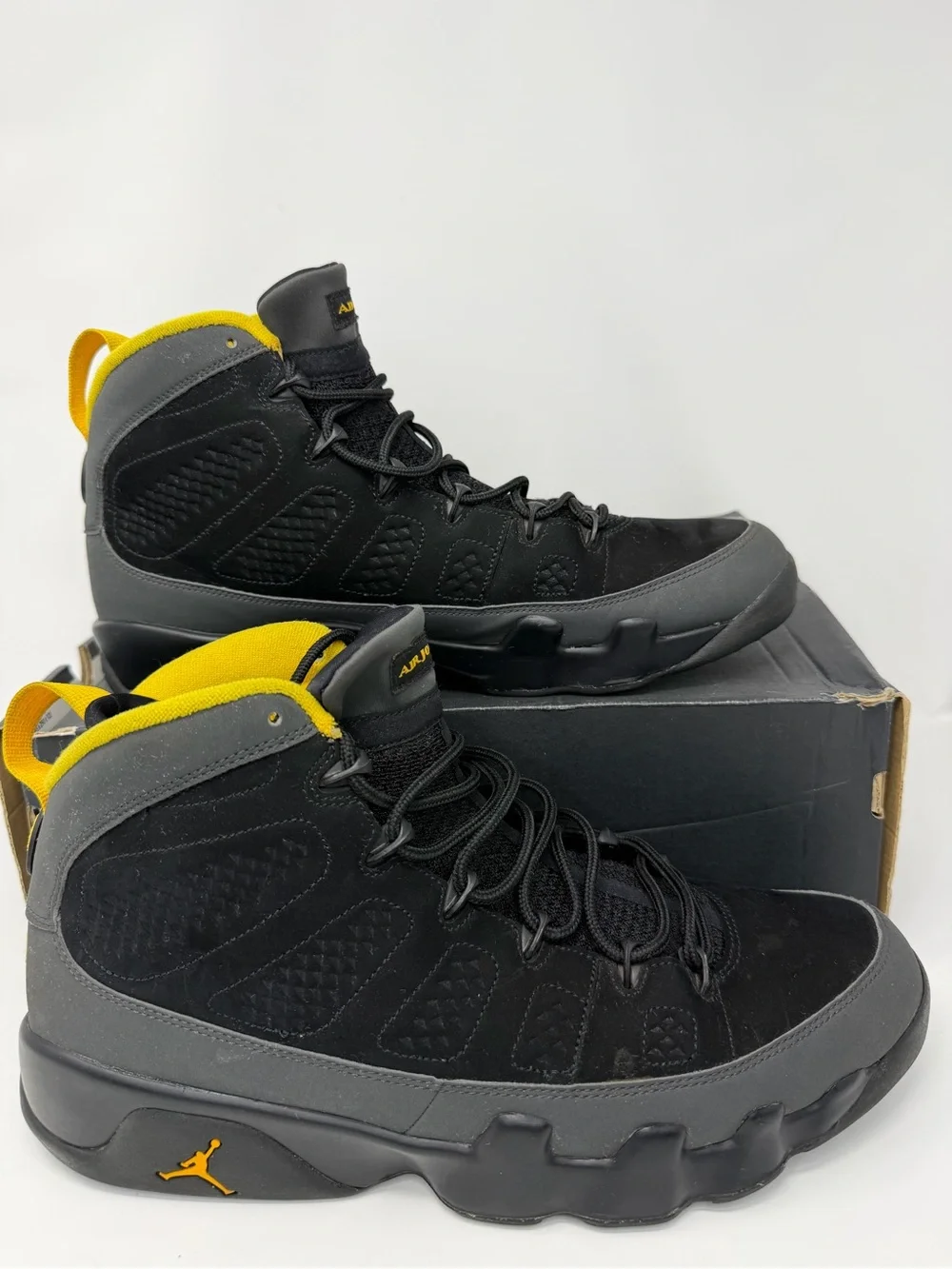 Jordan Men’s Black and Yellow High-Top Sneakers